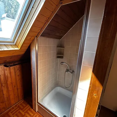 Monteur In Apartamento *